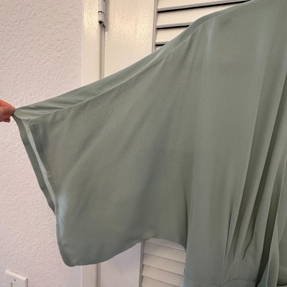 Reformation Winslow Dress in Celadon - Picture 9 of 15